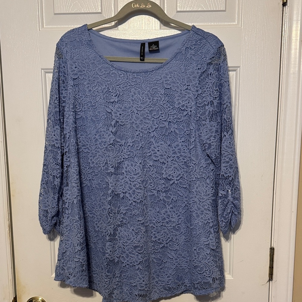 new directions women’s Lavender Blue Lace Tunic with Lace size Large